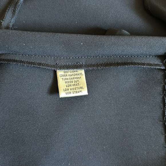 ST. JOHN trousers EUC ** - Picture 9 of 11